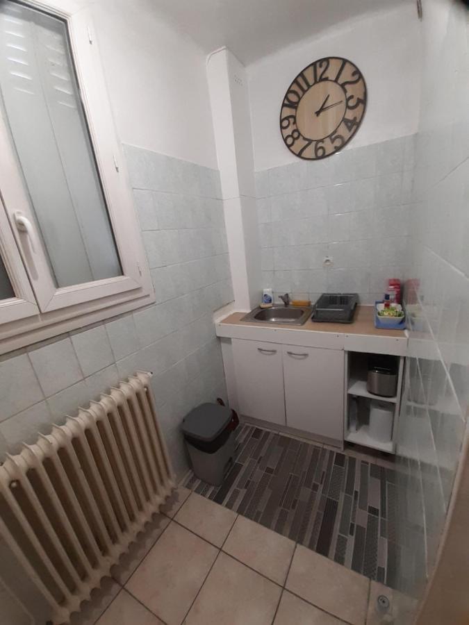 Appartement Aad1 Clamart 200 M Du Tramway T6 St Pave Blc Avec Cuisine Separee Exterior foto