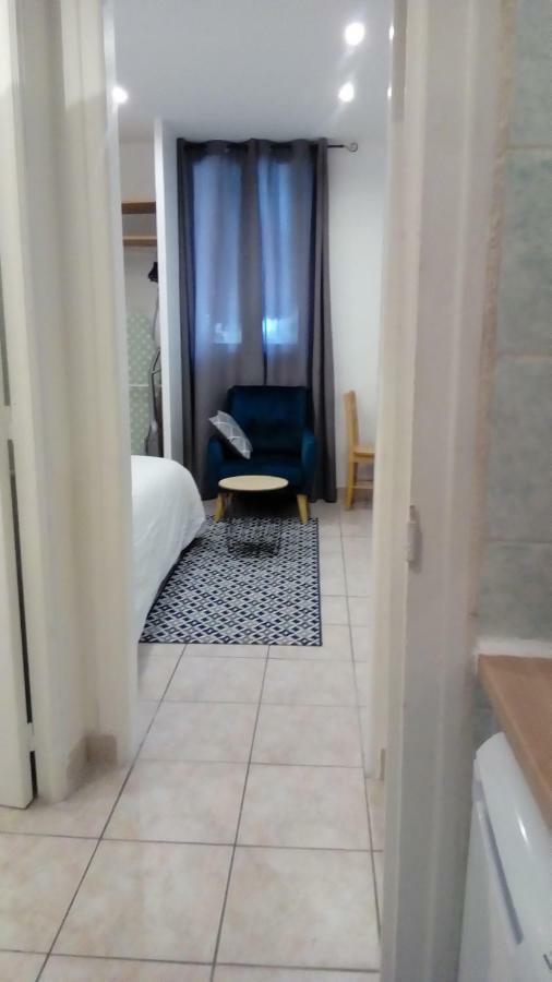 Appartement Aad1 Clamart 200 M Du Tramway T6 St Pave Blc Avec Cuisine Separee Exterior foto